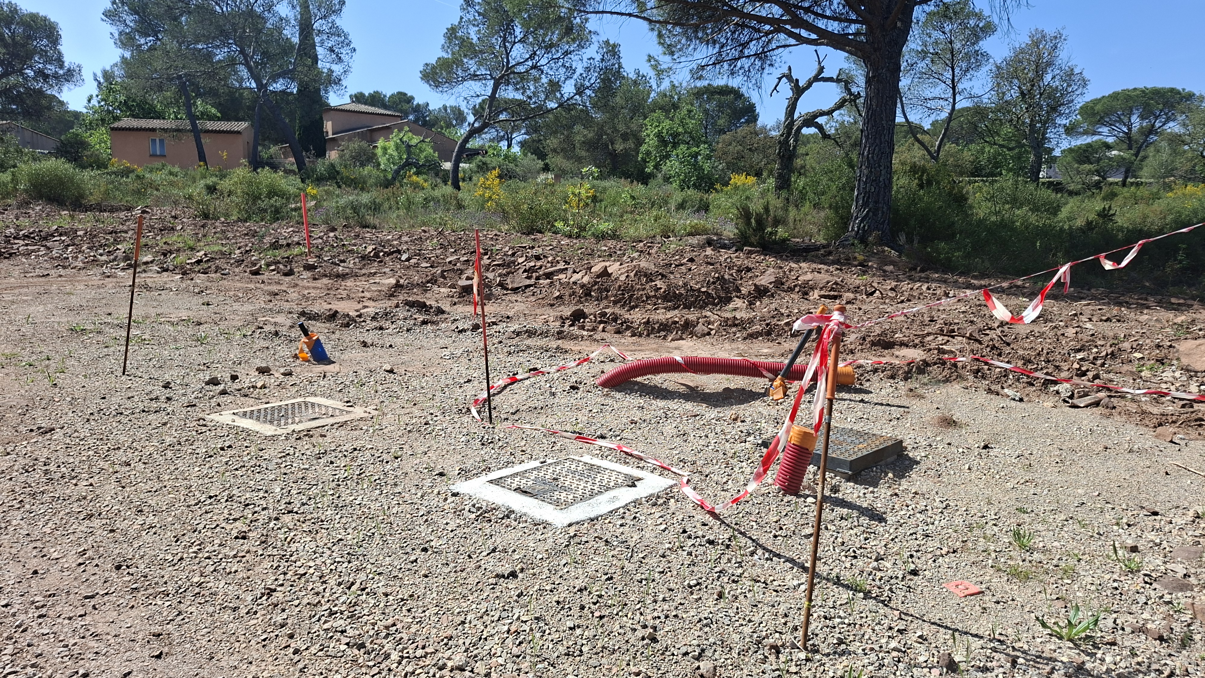 Vendre un terrain constructible : la checklist des documents et diagnostics à réunir avant la mise en vente